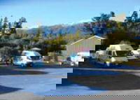 Backpacker  Motor Park Haast Lodge