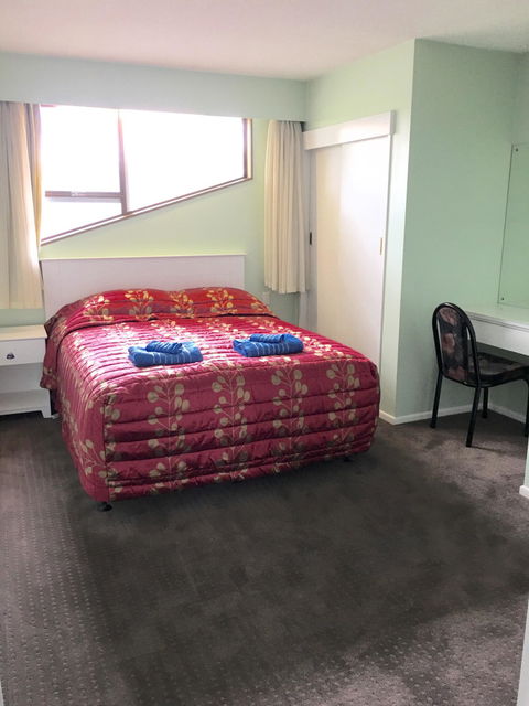 Gumtree Lodge - Accommodation New Zealand 7