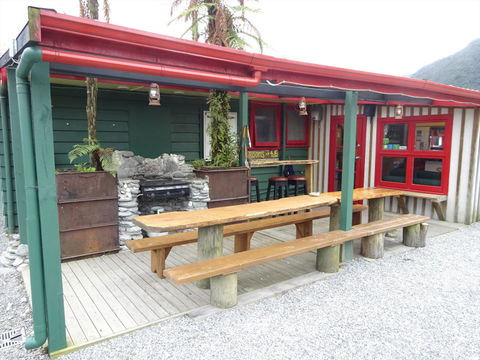 Glow Worm Accommodation - Accommodation New Zealand 6