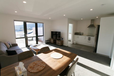 18 Rodman - Accommodation New Zealand 3