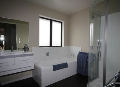 20 Rutherford Crescent - Accommodation New Zealand 2