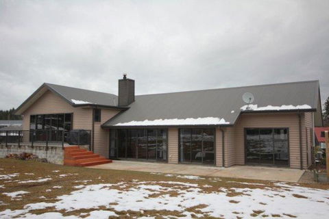 20 Rutherford Crescent - Accommodation New Zealand 0