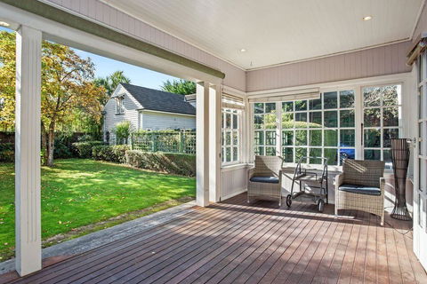 200 Riccarton Holiday House - Accommodation New Zealand 1