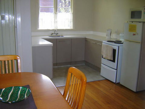 29 Jollies Pass Road - Accommodation New Zealand 1
