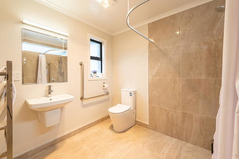 33 Star - Accommodation New Zealand 2