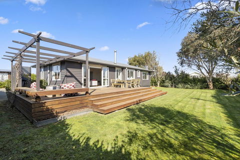 36 On Burgundy - Martinborough Holiday Home - Accommodation New Zealand 0