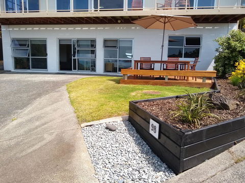 A Bay's Eye View - Accommodation New Zealand 2