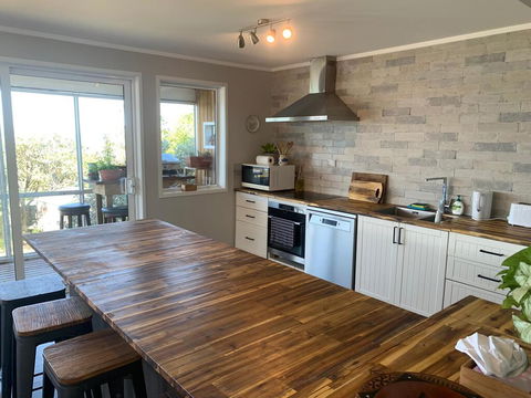 Aloha Cottage On Algies Bay - Accommodation New Zealand 2