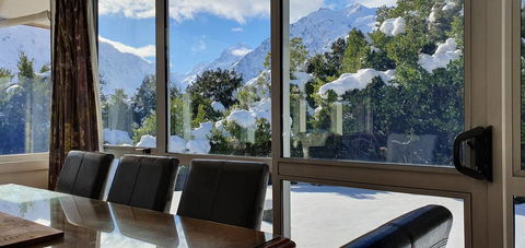Aoraki Alpine Chalet - Accommodation New Zealand 1