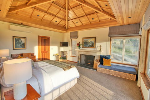 Cabot Lodge - Fiordland National Park - Accommodation New Zealand 3