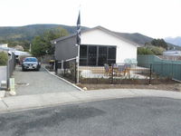 Close to Home Manapouri