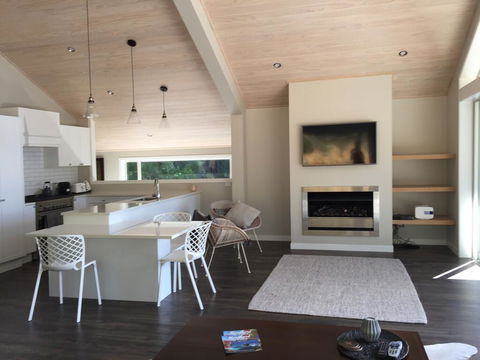 Dudley Point Boathouse - Accommodation New Zealand 3