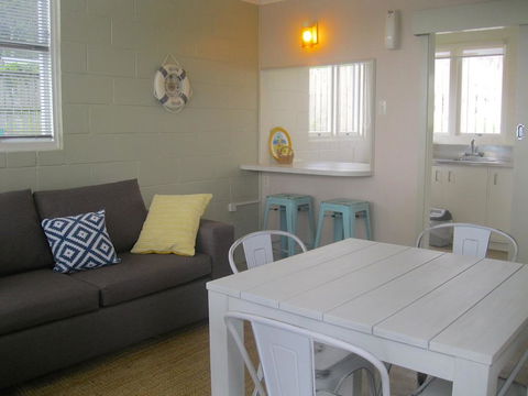 Flaxmill Bay Motel Unit 1 - Flaxmill Bay - Accommodation New Zealand 2