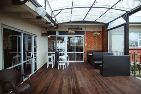 Makikihi Country Hotel - Accommodation New Zealand 3
