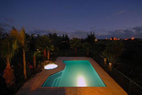 Norfolk Motel & Campervan Park - Accommodation New Zealand 1