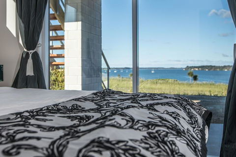 Omokoroa Sea View Apartment - Accommodation New Zealand 0