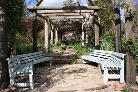 Markdale - Edna Walling Garden - Yamba Accommodation 2