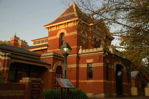 Visit Benalla Tours - Accommodation VIC 4