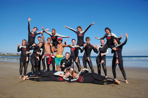 Surf Camp Australia - Car Rental 10