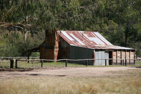Australis 4WD Adventures - Tourism Bookings 2