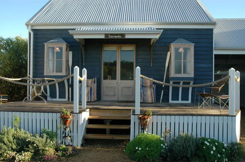 Beach Huts Middleton - Kempsey Accommodation 42