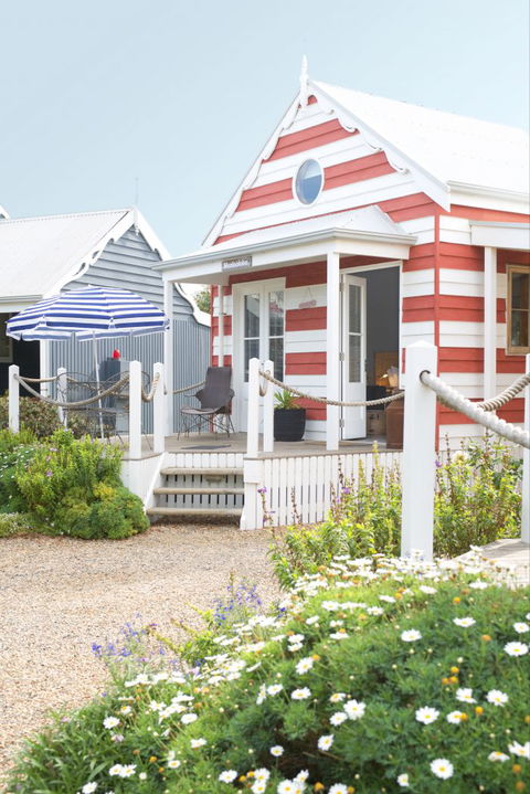 Beach Huts Middleton - Kempsey Accommodation 47