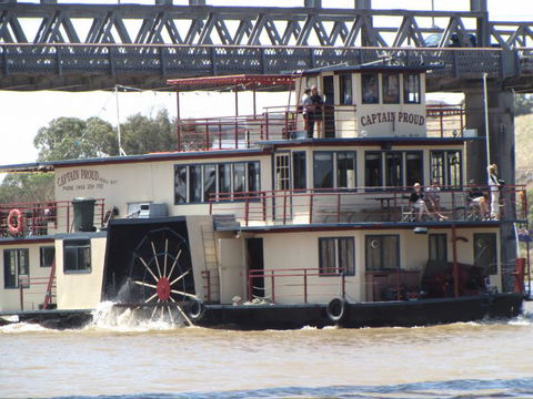 Captain Proud Paddleboat Cruises - Holiday Byron Bay 2