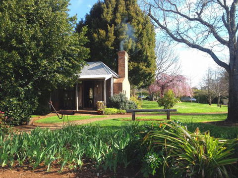 Mont De Lancey Historic Property Tours - Kawana Tourism 2