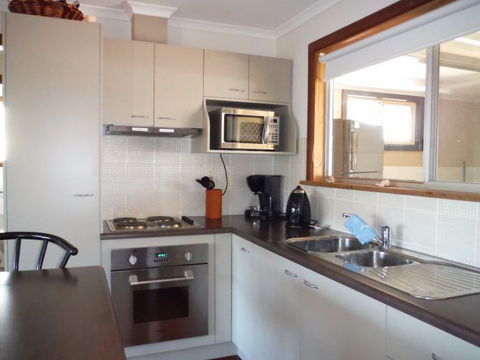 Seashells - Accommodation Brisbane 1
