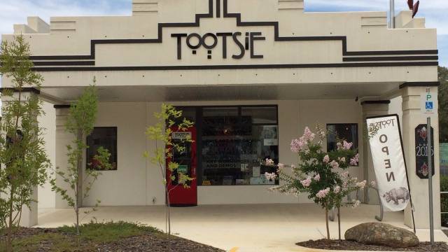 Tootsie Fine Art And Design - thumb 0