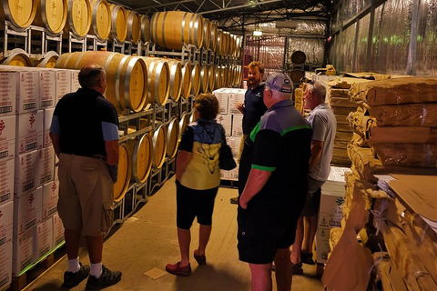 7 Hour Full Day Tour: Morning Tea, Chocolate, Olives, 3 Wineries & Lunch - Byron Bay Accommodation 9