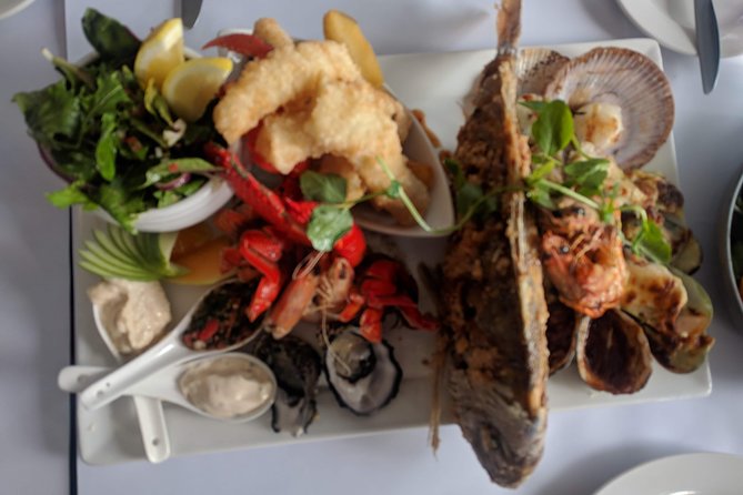 Queensland Food Tour: Farm-to-Table Indulgence Logo and Images