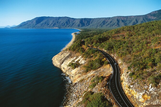 Airport Transfers Between Cairns Airport And Port Douglas - thumb 5