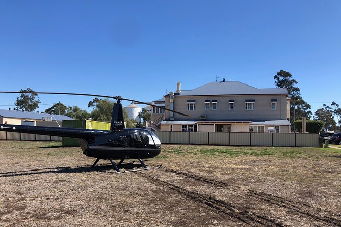 Queensland Country Pub Crawl by Helicopter Logo and Images