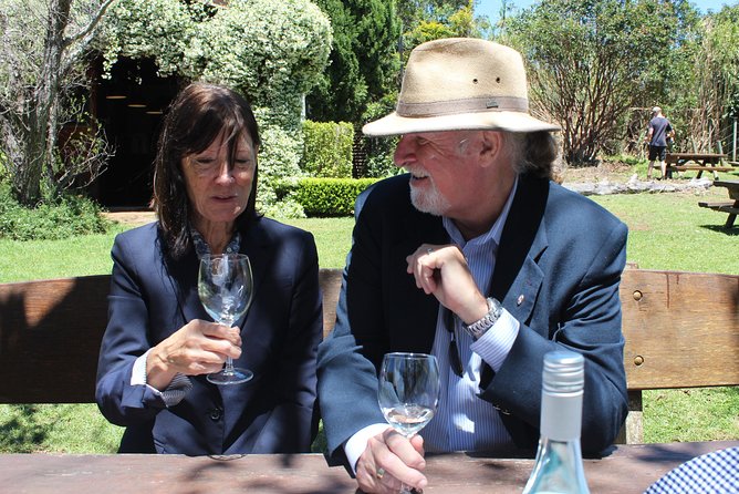Deluxe Winery Tour to Tamborine Mountain, includes gourmet two course lunch Logo and Images