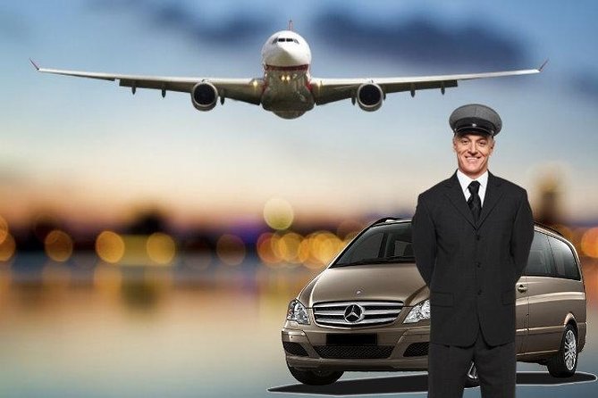 Cairns Airport (CNS) Arrival Transfer (Airport to Port Douglas Hotel or Address)