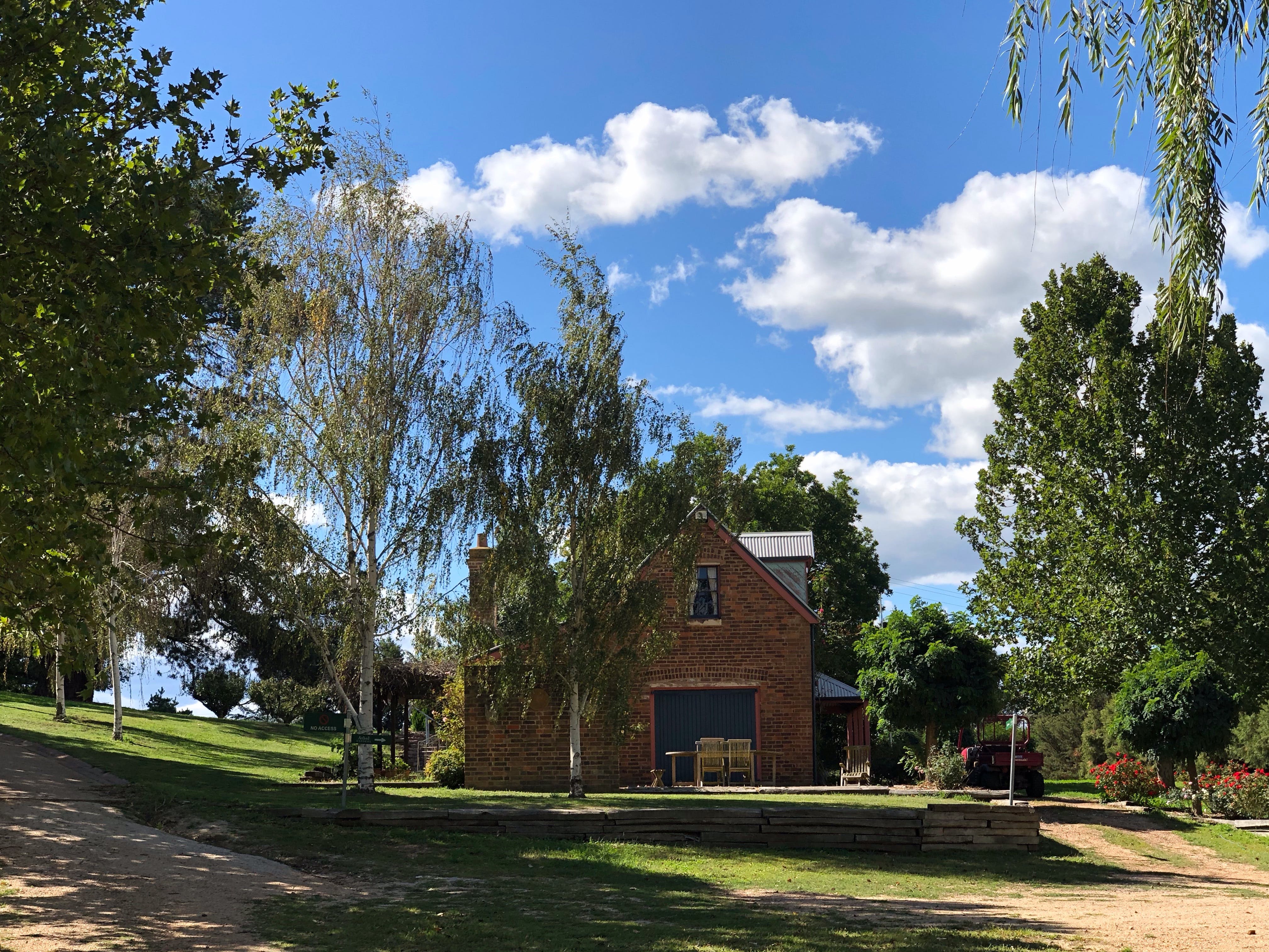 Athol Gardens - thumb 1