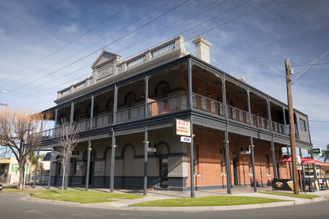 Cobram-Barooga - Broome Tourism 0