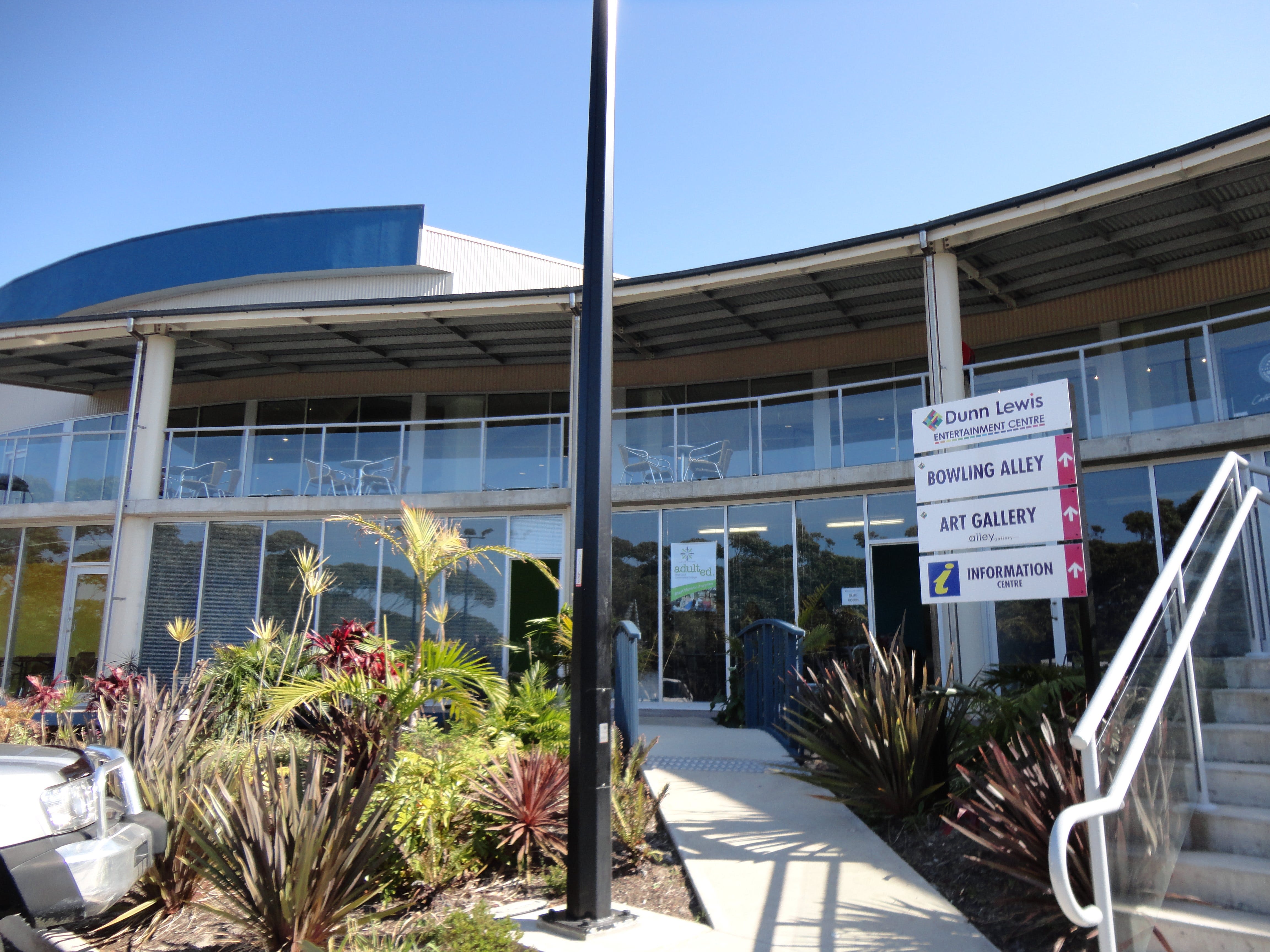 Dunn Lewis Centre - thumb 0