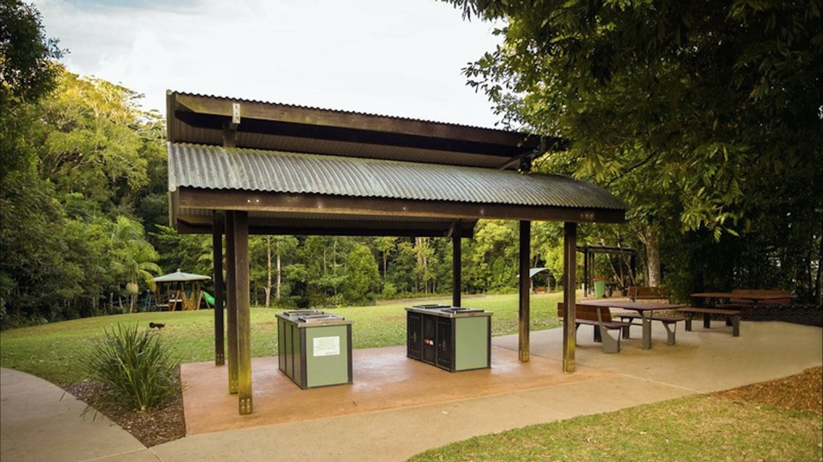 Mary Cairncross Scenic Reserve Rainforest Walk Logo and Images