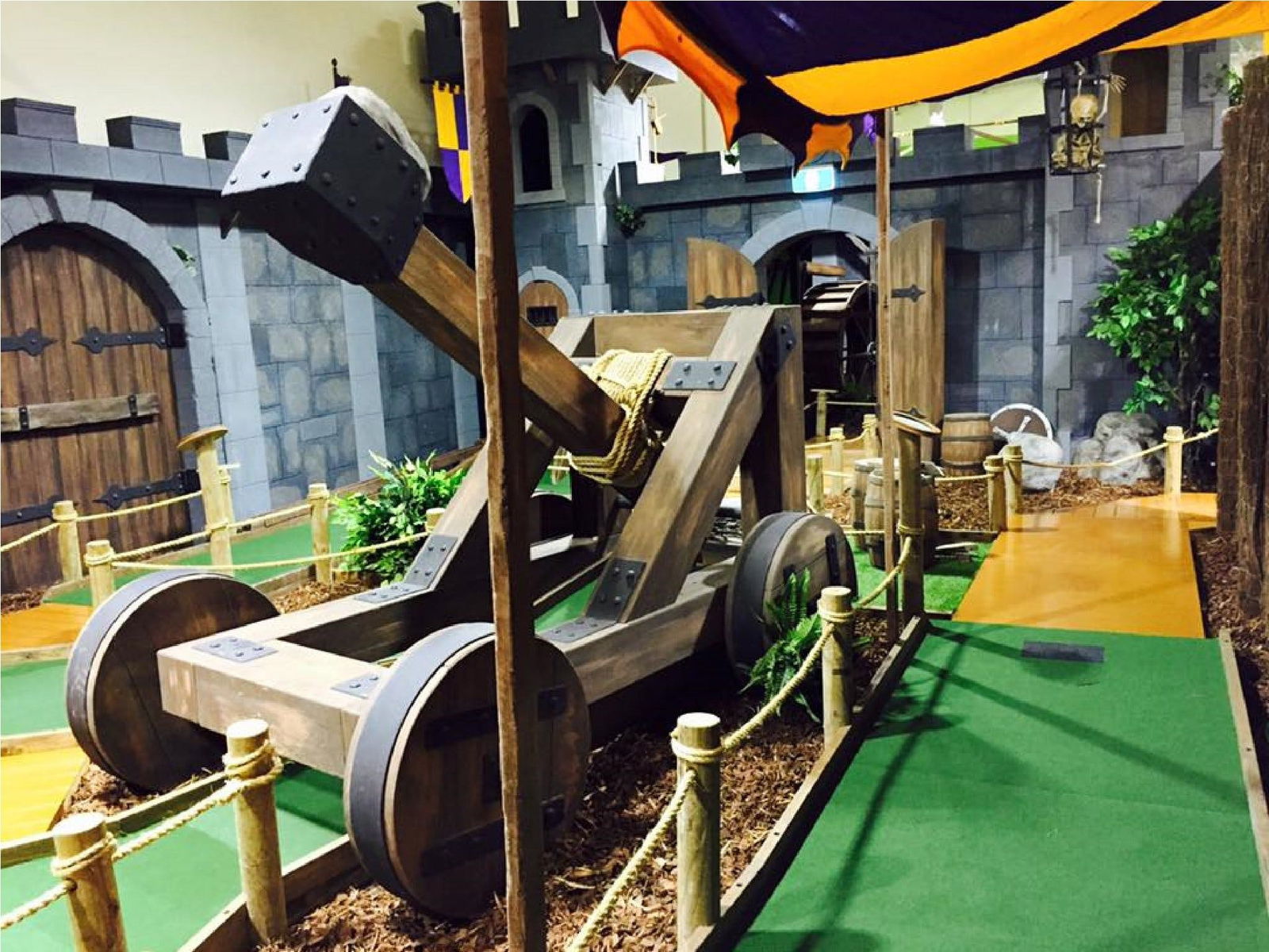 Mini Golf King