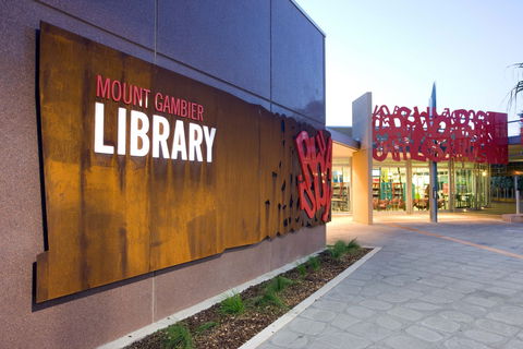 Mount Gambier Library - Accommodation NT 0