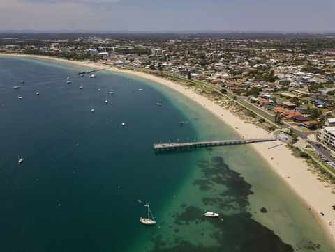 Rockingham Jetty - Car Rental 0