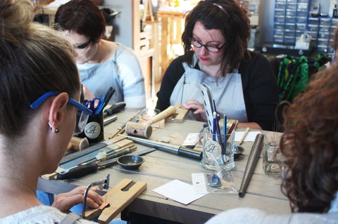 Silver Smith Workshops- Make Your Own Sterling Silver Jewellery - Accommodation Gladstone 1