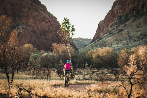 Simpsons Gap Bicycle Path - Holiday Perth 0