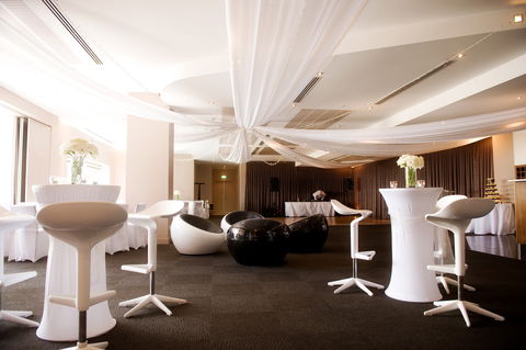 The Function, Glenelg - Accommodation Broken Hill 0