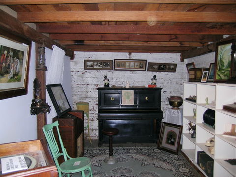 Zara Clark Museum - Wagga Wagga Accommodation 2