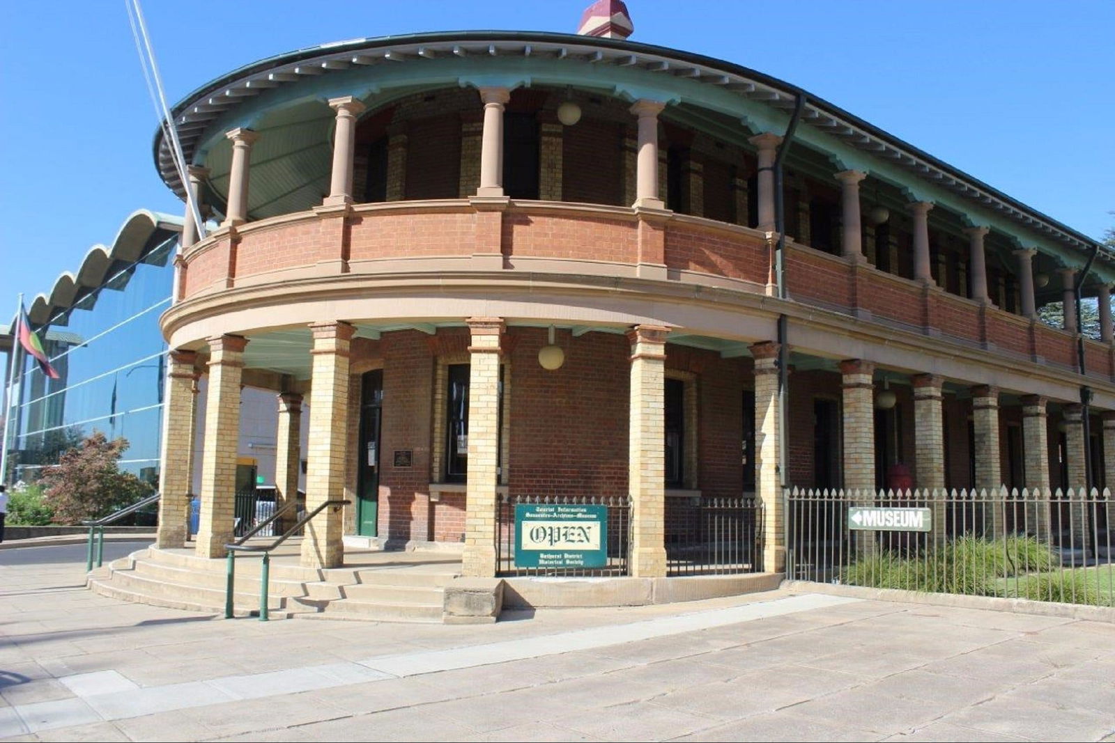 Bathurst District Historical Society Museum Logo and Images