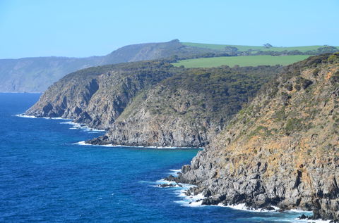 Cape Borda Lightstation - Flinders Chase National Park - Accommodation Airlie Beach 1