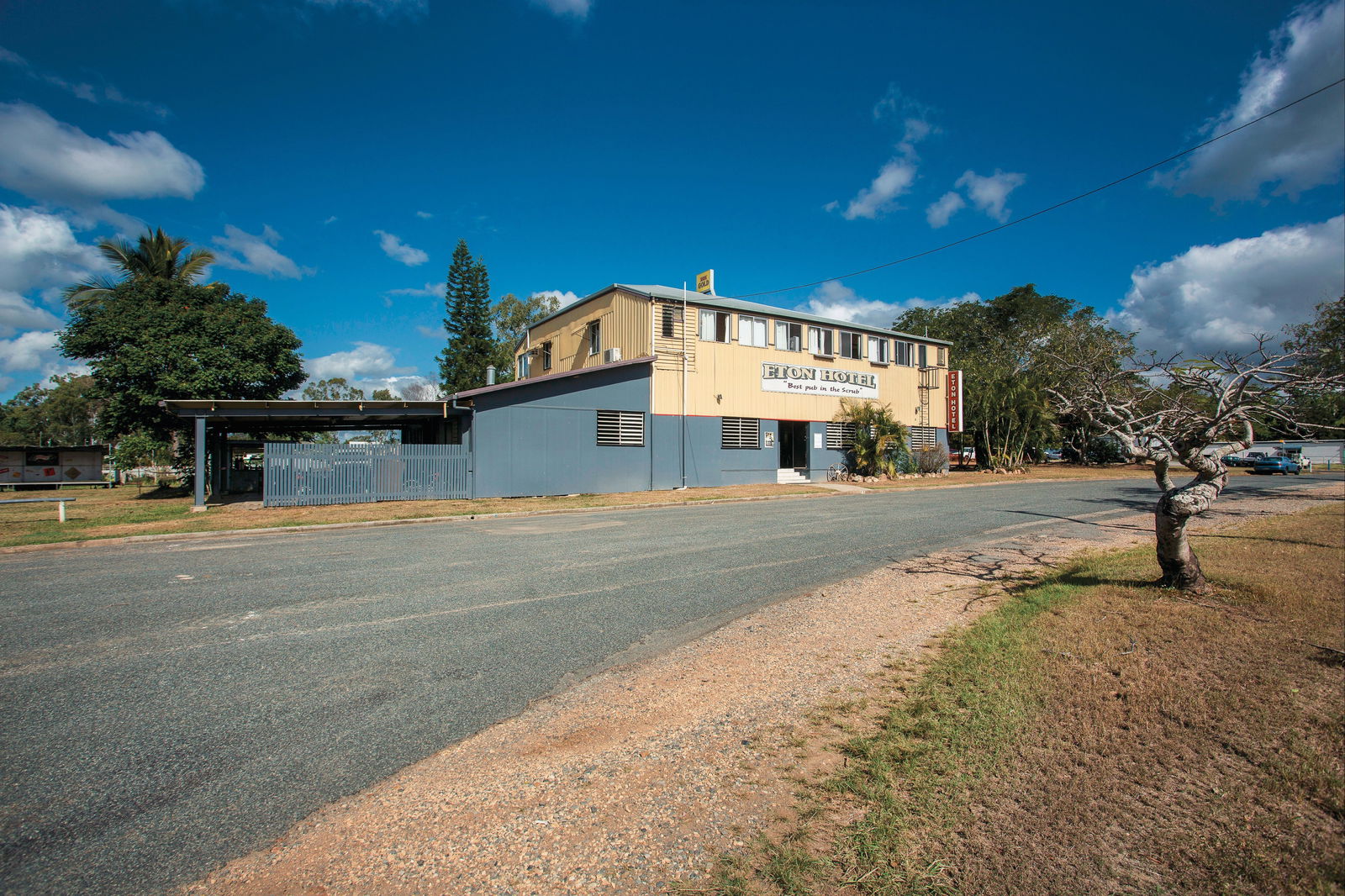 Eton QLD Car Rental